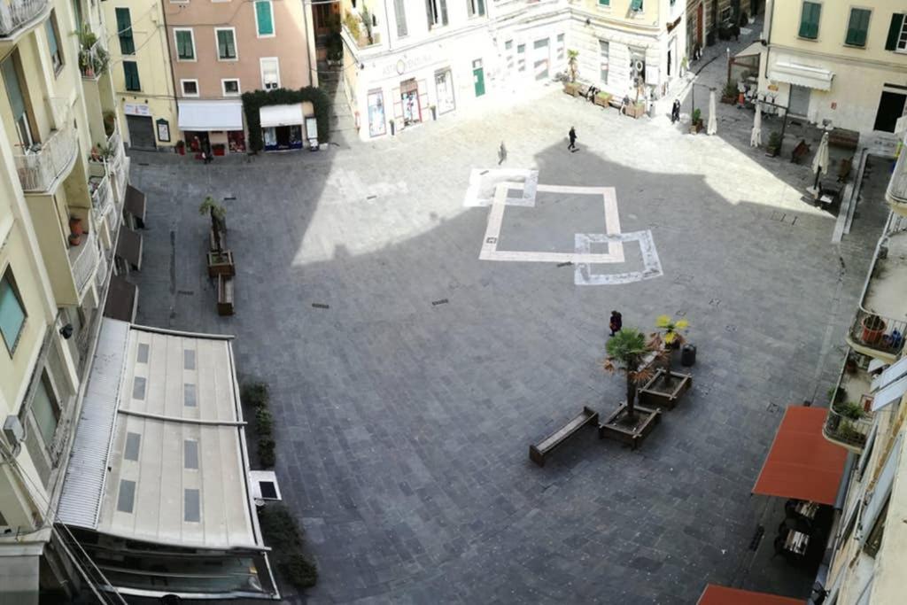 Casa Retro. Historic Center - La Spezia Apartment ภายนอก รูปภาพ